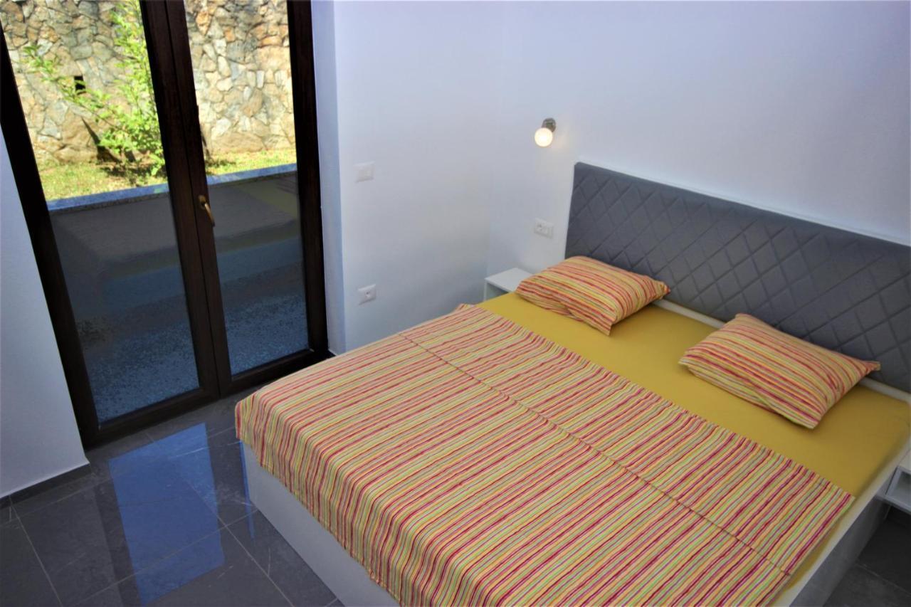 Apartments Smitran Banjole Extérieur photo