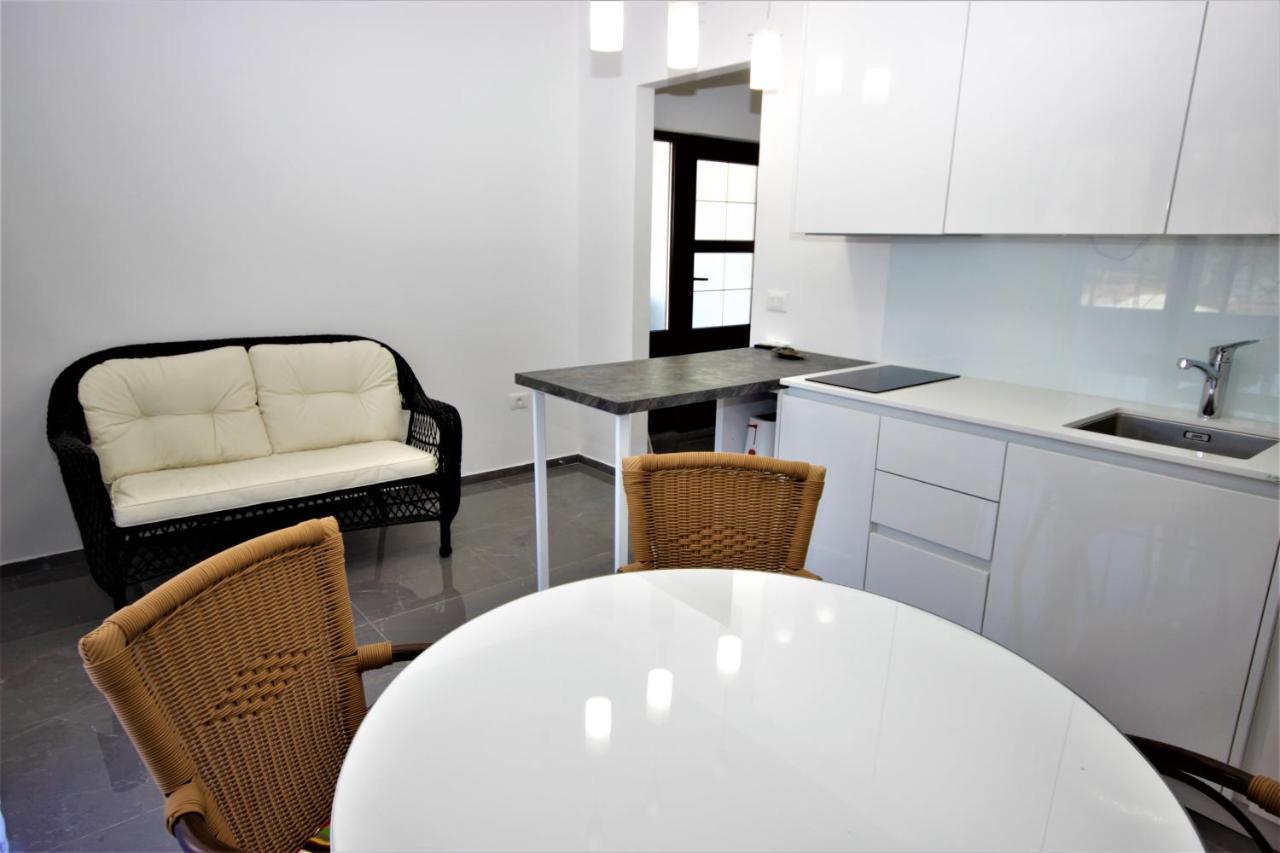 Apartments Smitran Banjole Extérieur photo