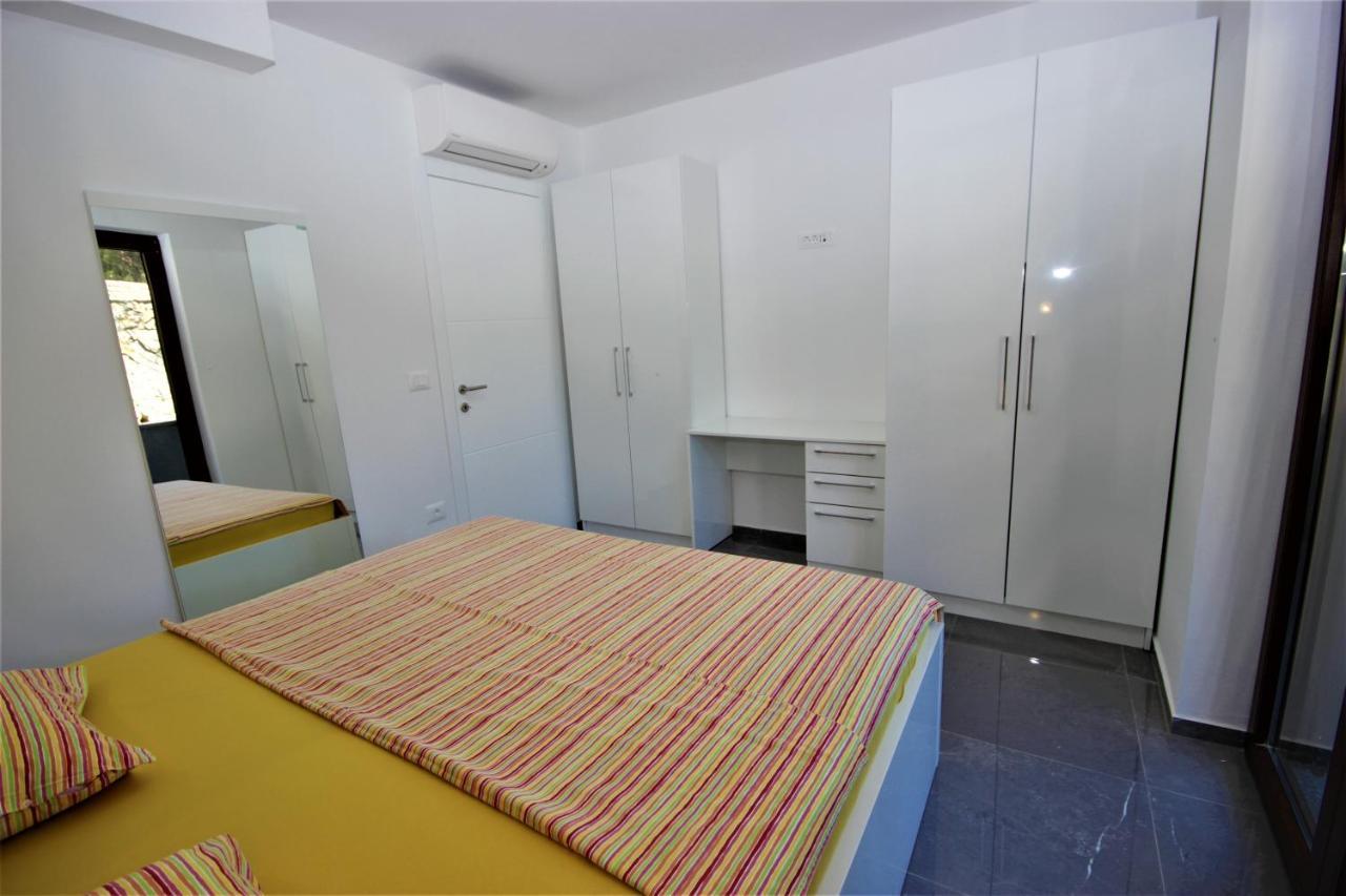 Apartments Smitran Banjole Extérieur photo